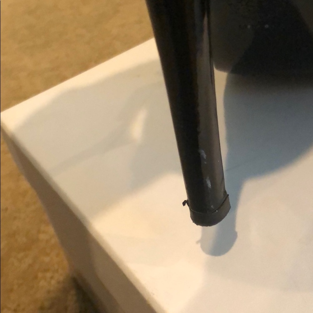 (Sold) Versace Quilted Black Velvet Bow Booties 38 - Picture 8 of 8